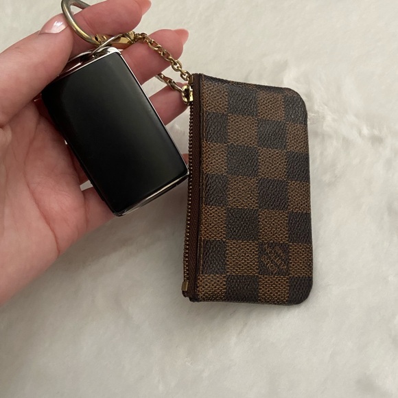 Louis Vuitton Key Case Damier Ebene - Picture 8 of 8